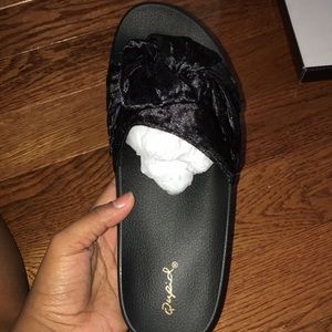 Black Crush Velvet Slides